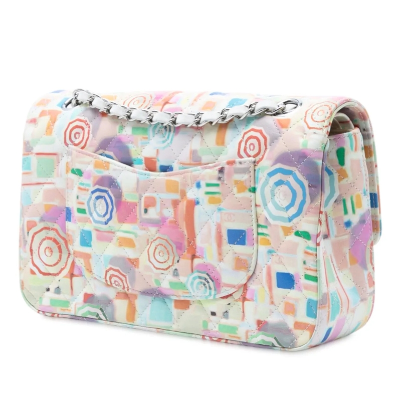 Chanel Schultertasche Medium Quilted Printed Leather Umbrella Double Fla weiß