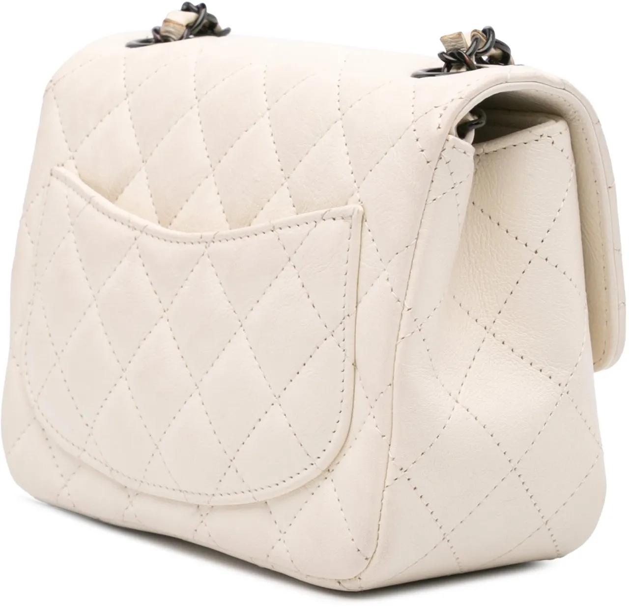 Thumbnail - Chanel Hobo Bags - Mini Square Classic Crumpled Calfskin Single Flap - Gr. unisize - in Weiß - für Damen