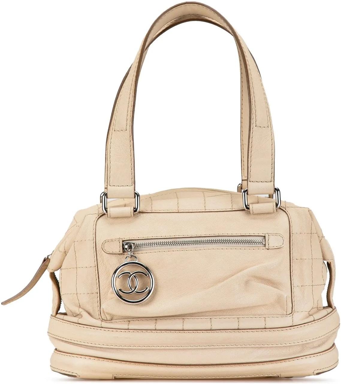 Chanel Crossbody Bags - Goatskin Square Stitch Essential Bowler - Gr. unisize - in Braun - für Damen