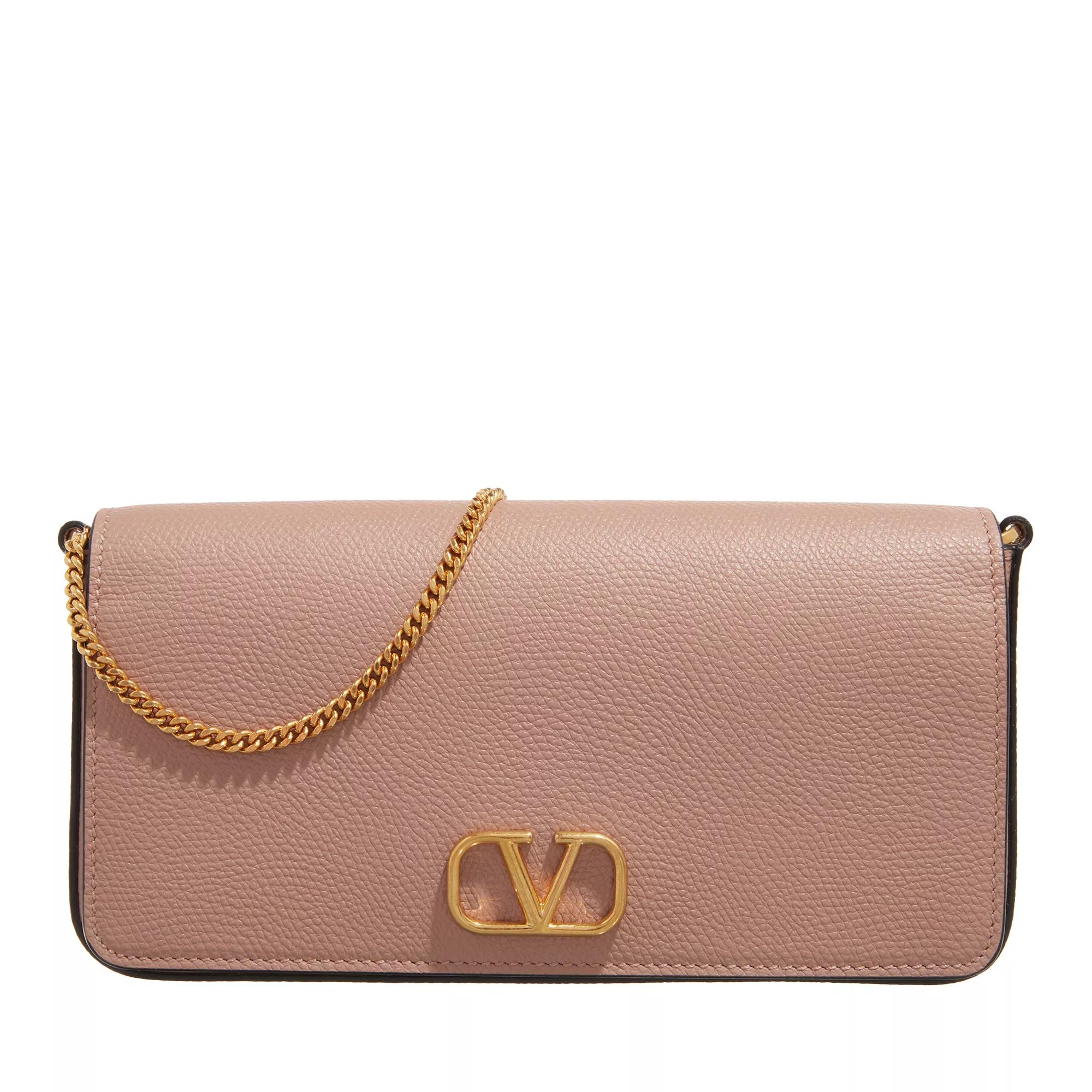 Purse with v online logo