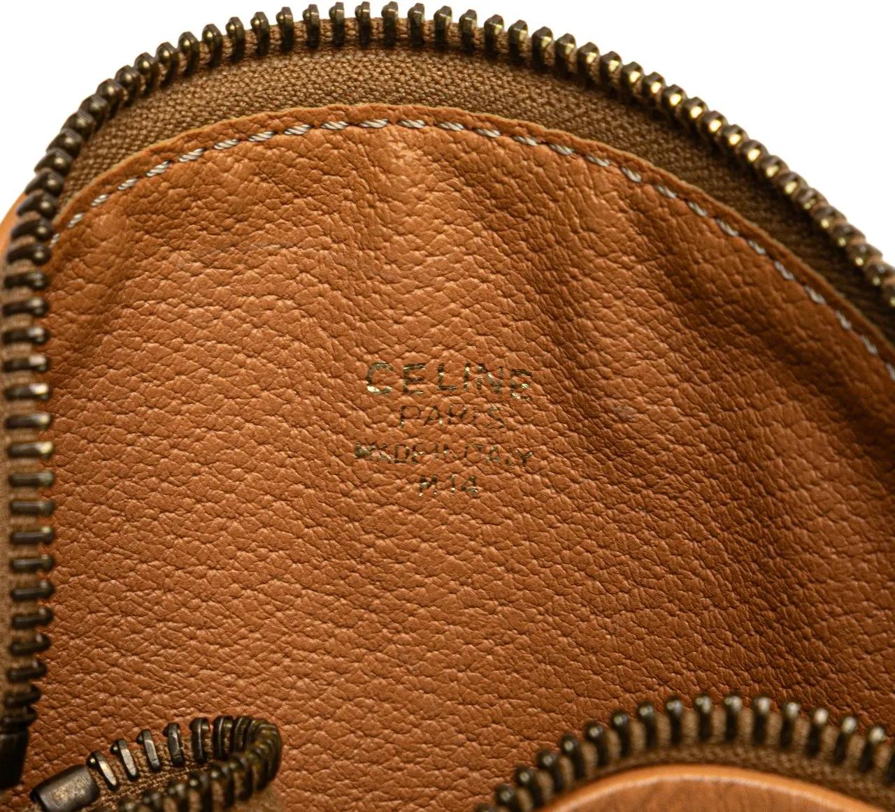 Thumbnail - Celine Kosmetiktaschen - Macadam Coated Canvas Pouch - Gr. unisize - in Braun - für Damen