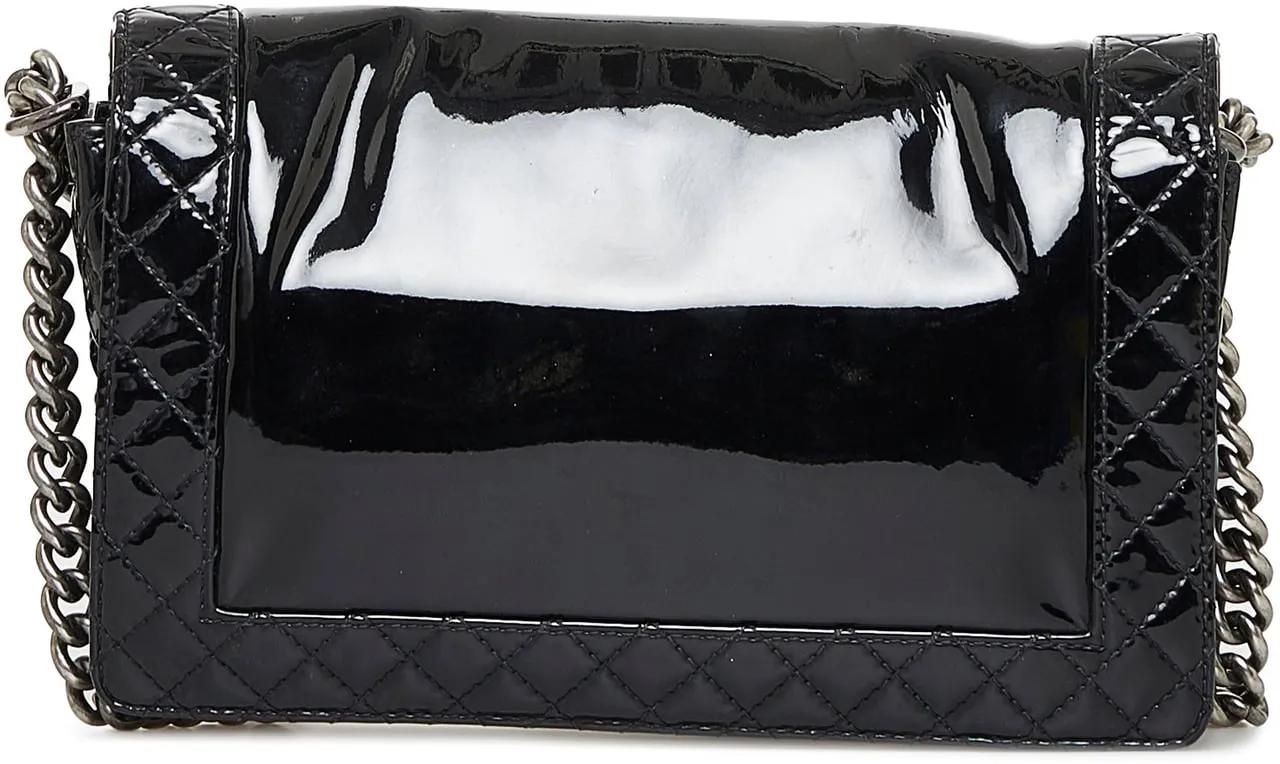 Chanel Hobo bags 2013-2014 Medium Patent Boy Reverso Flap in zwart