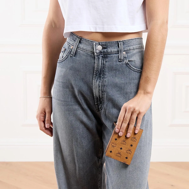 MCM Bi-Fold-Portemonnaie Aren Visetos Small Wallet Mni Cognac(Image 2)