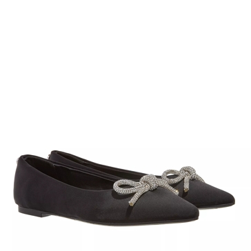 Steve madden flat sales shoes