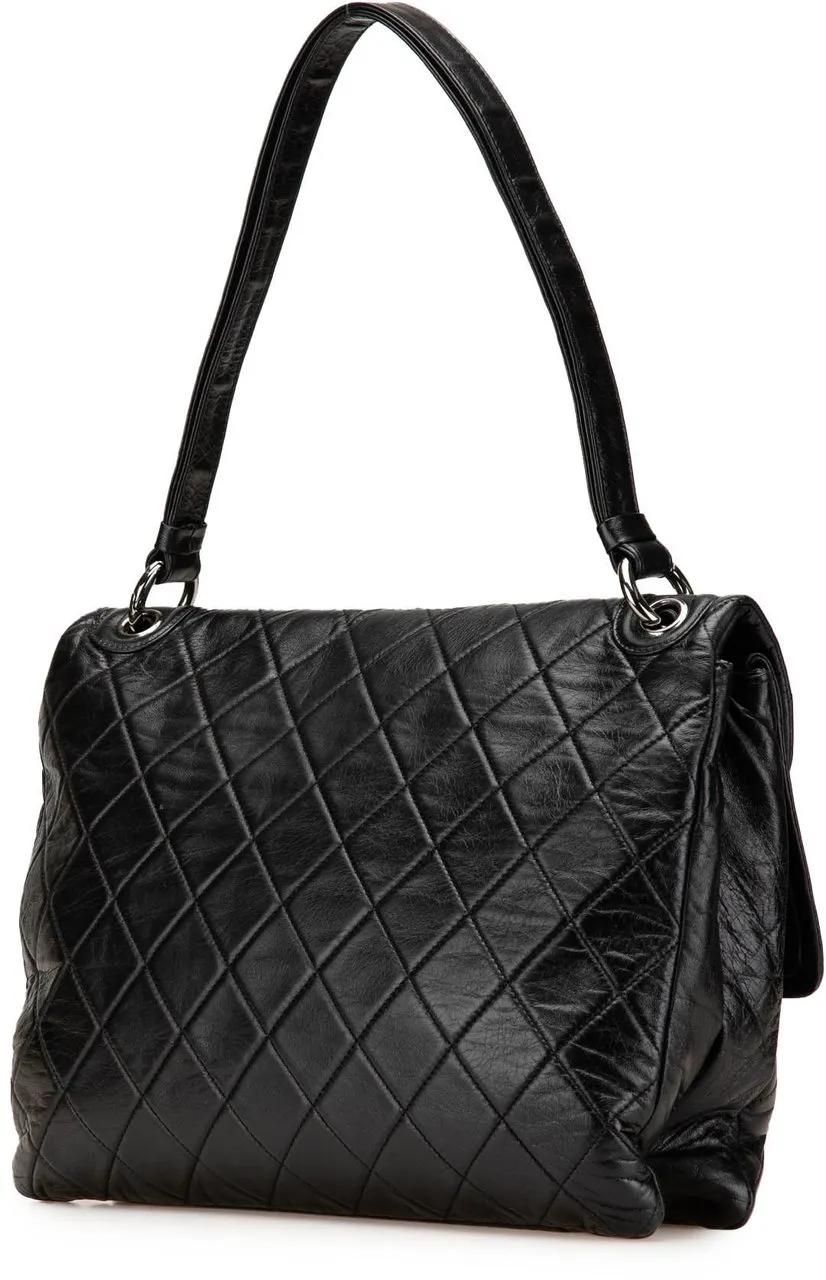 Thumbnail - Chanel Hobo Bags - Quilted Lambskin Padded Envelope Double Flap - Gr. unisize - in Schwarz - für Damen