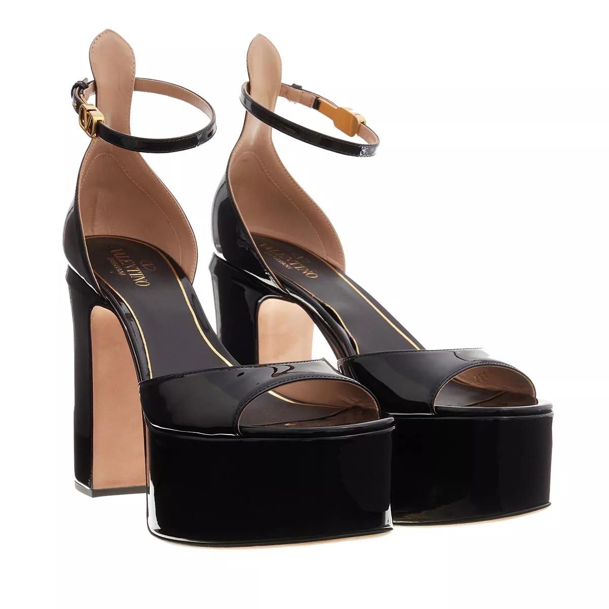 Valentino chunky deals heels sandal