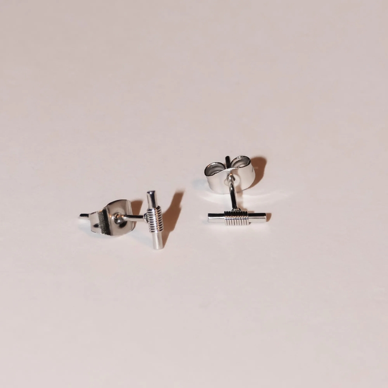 Liebeskind Berlin Ohrstecker Edelstahl Twist silber(Image 5)