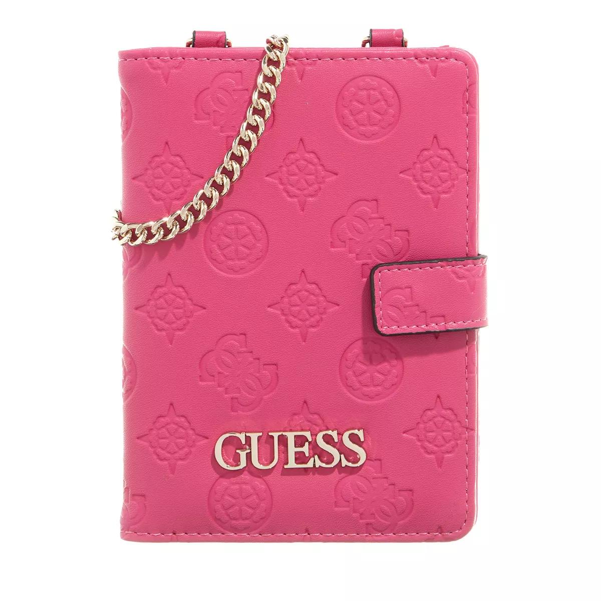 Guess Wilder Passport Case Fuchsia Kedjeplånbok