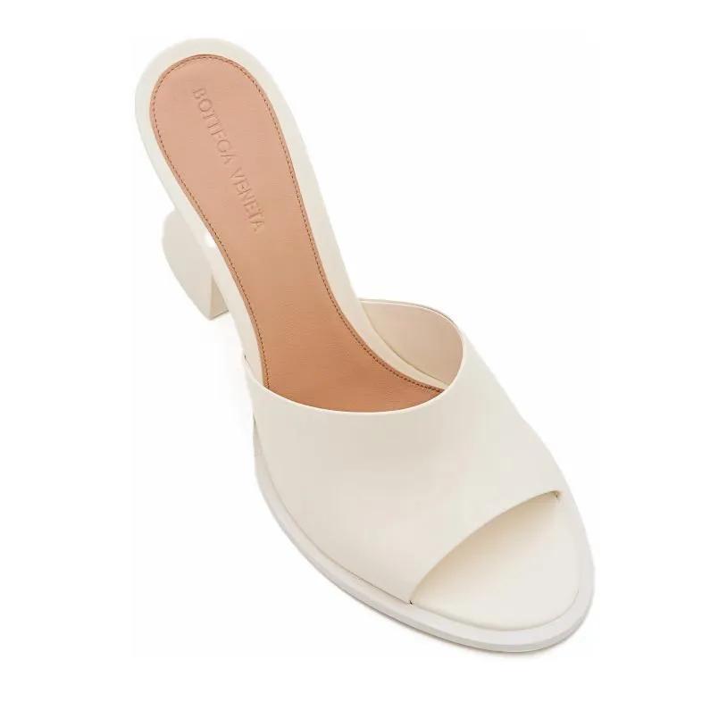 Thumbnail - Bottega Veneta Sandalen - 10Mm Cha Cha Mules - Gr. 36 (EU) - in Beige - für Damen
