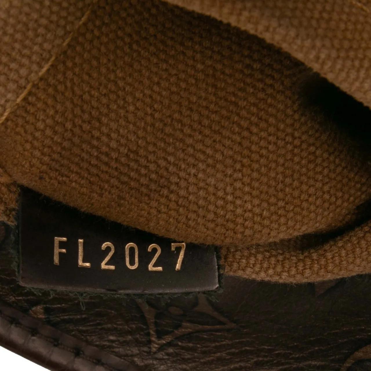 Thumbnail - Louis Vuitton Hobo Bags - Monogram Embossed Sergent PM - Gr. unisize - in Braun - für Damen