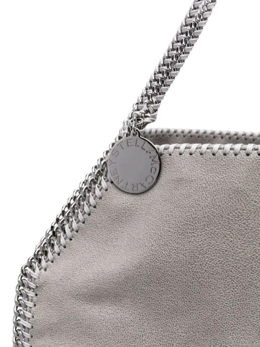 Stella Mccartney Totes & shoppers Textured Grey Handbag With Chain Detail in grijs