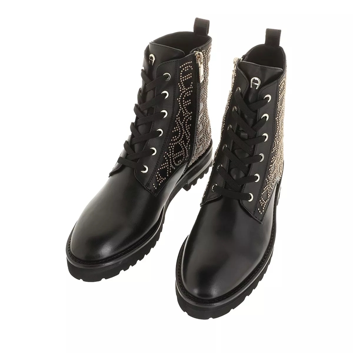 Aigner boots shop