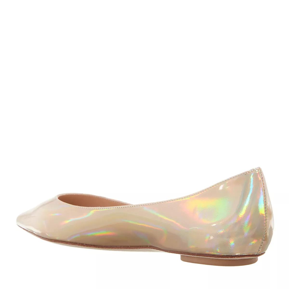 Stuart weitzman chic ballet on sale flat