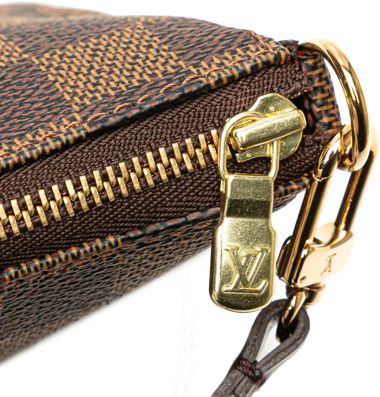 Thumbnail - Louis Vuitton Hobo Bags - Damier Ebene Pochette Accessoires - Gr. unisize - in Braun - für Damen