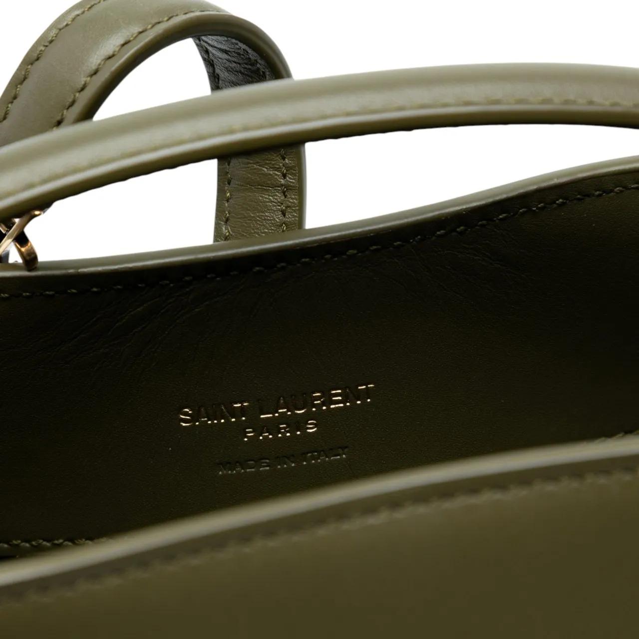 Thumbnail - Saint Laurent Hobo Bags - Mini Shiny Calfskin Le 37 Bucket Bag - Gr. unisize - in Grün - für Damen