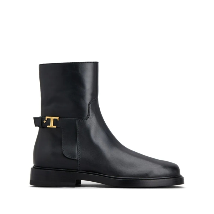ブーツその他 Tod's Minimalist Black Ankle Boots With Gold Accent Tod's Minimalist Black Ankle Boots With Gold Accent Black