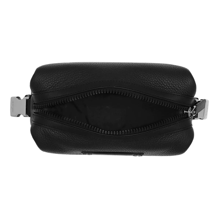 Toiletry bag michael kors 2025