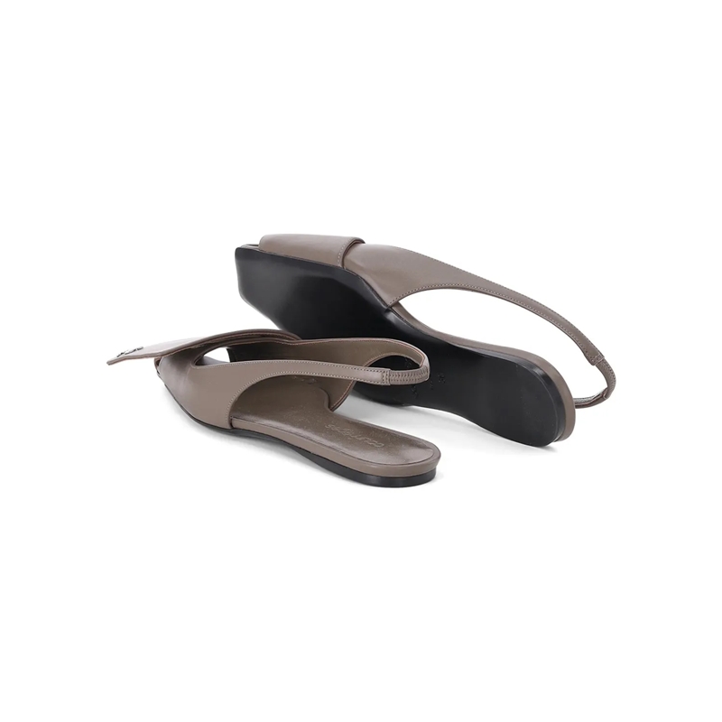 Courrèges Schnürschuhe Sling Backs aus Leder braun(Image 2)
