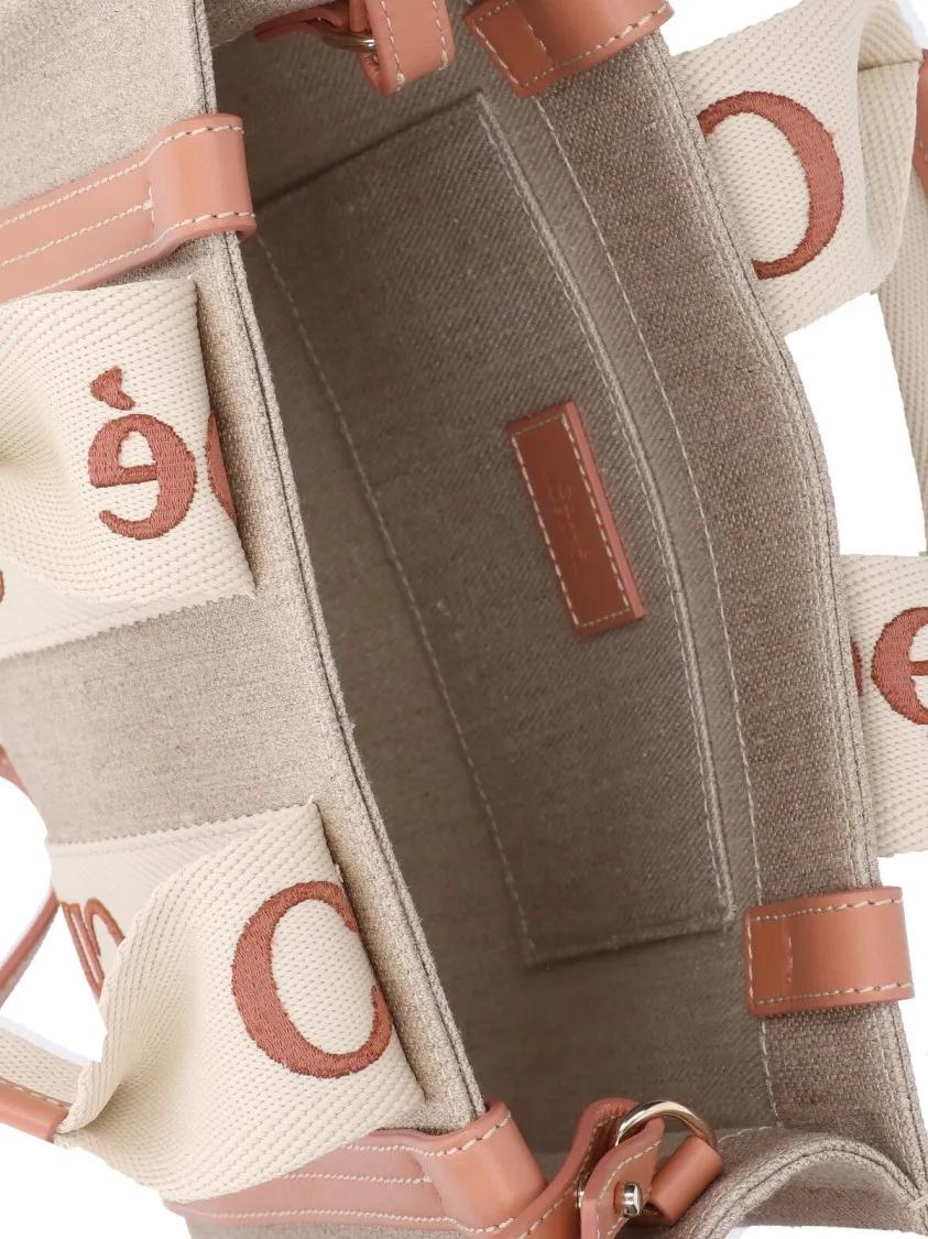 Chloé Shoppers & Totes "Woody" Tote Bag – Beige in beige