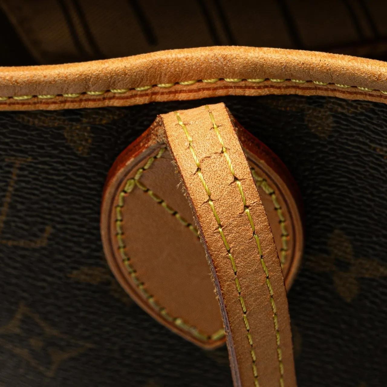 Louis Vuitton Shoppers Monogram Neverfull MM in bruin