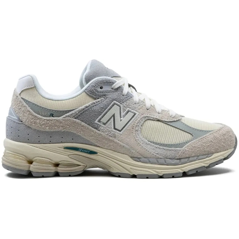New Balance Low-Top-Sneaker baskets 2002r linen beige