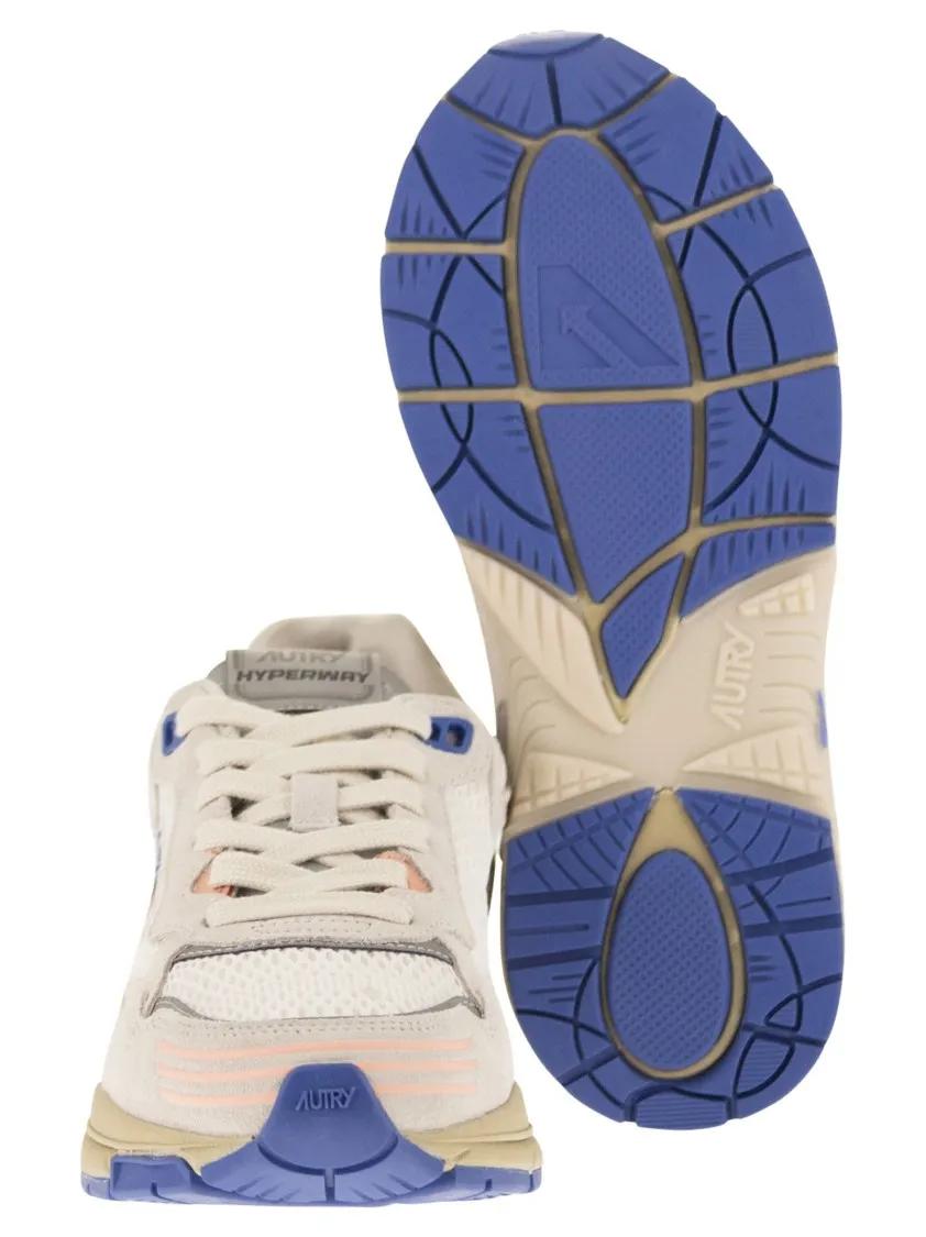 Thumbnail - Autry Low-Top Sneaker - Hyperway Low Mesh/Suede Wht/Peach Pnk - Gr. 36 (EU) - in Grau - für Damen