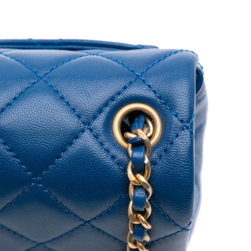 Chanel Sac à bandoulière 2020 Mini Square Classic Lambskin Pearl Crush Sing blau (Image 2)