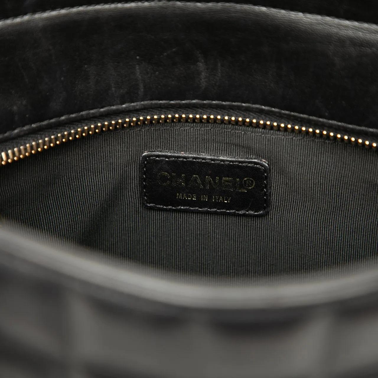 Thumbnail - Chanel Shopper - CC Choco Bar Lambskin Tote - Gr. unisize - in Schwarz - für Damen