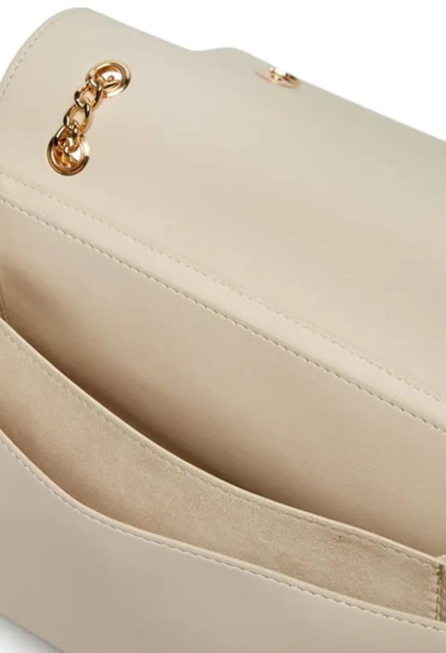 Love Moschino Ivory Tassen voor Stijlvolle Vrouwen Beige Dames
