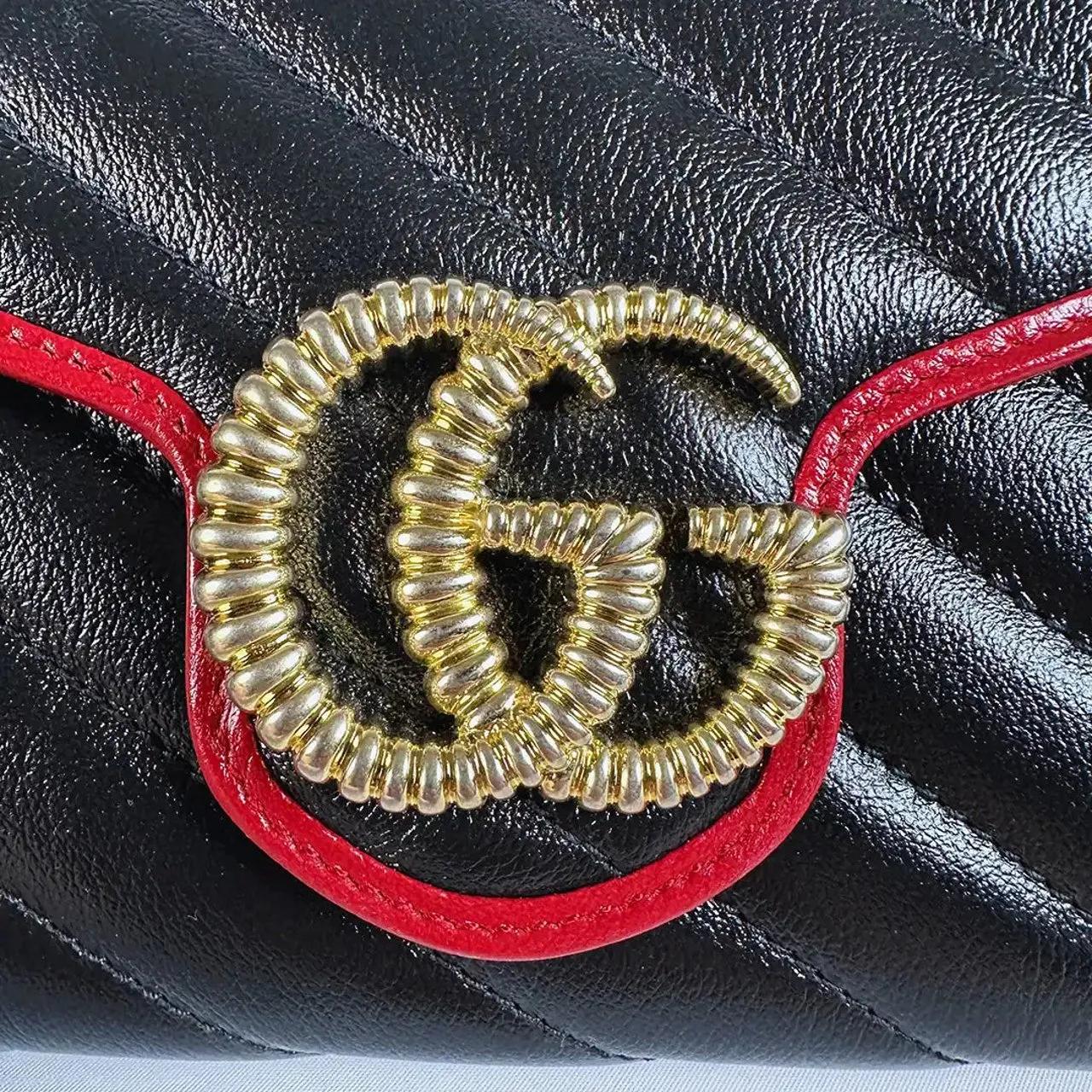 Thumbnail - Gucci Hobo Bags - Gucci Torchon GG Marmont Wallet on Chain red black - Gr. unisize - in Schwarz - für Damen