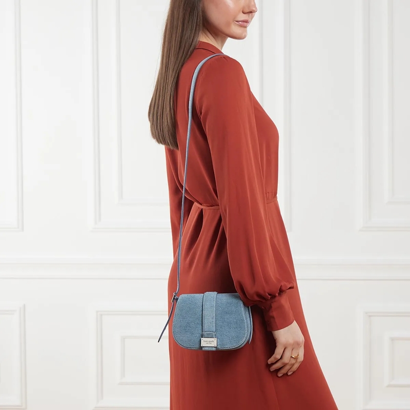 Kate Spade New York Sacoche de selle Nouveau Denim Suede Mini Saddle Blue Multi_(Image 2)