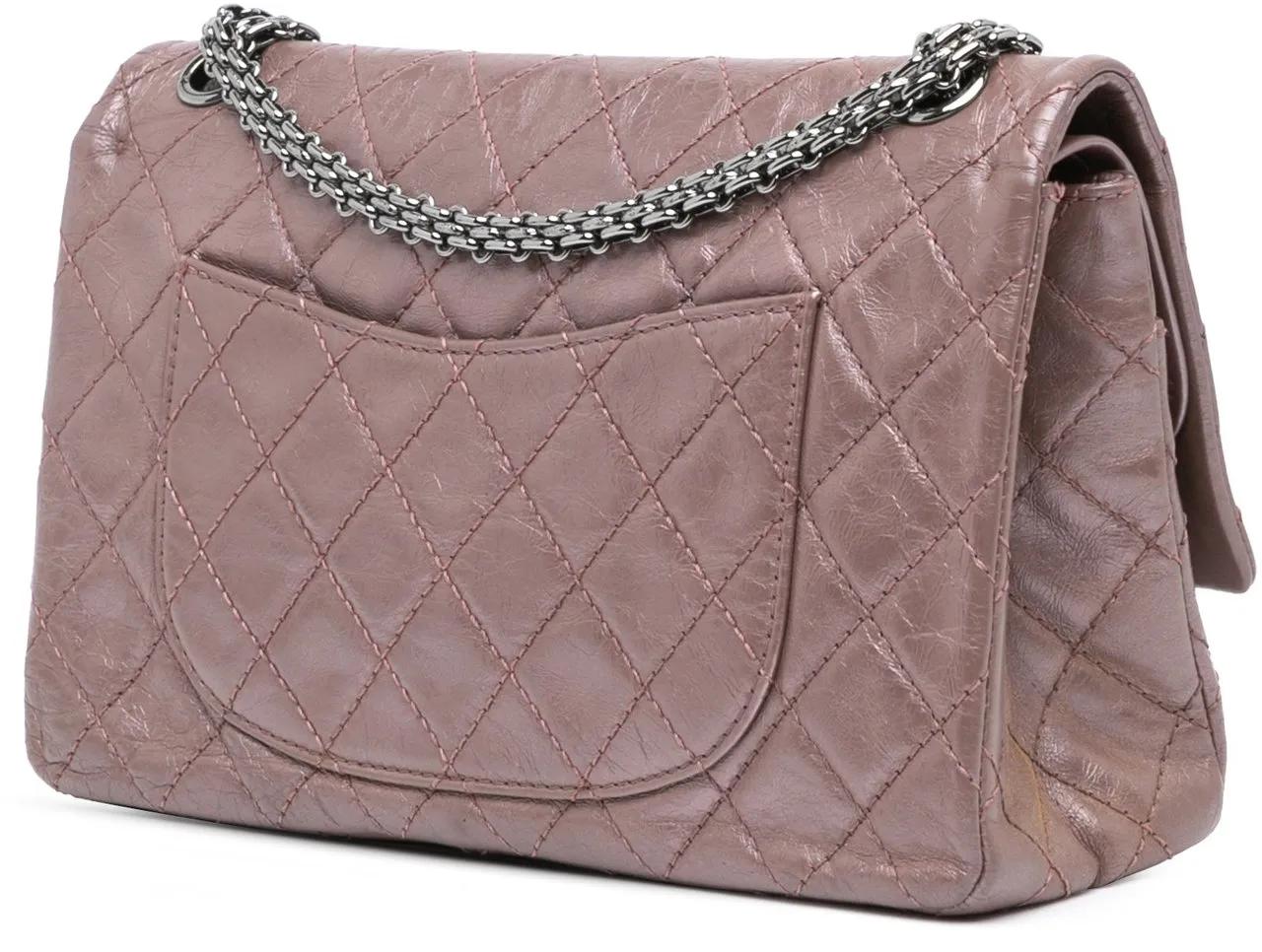 Thumbnail - Chanel Hobo Bags - 2008-2009 Reissue 2.55 Aged Metallic Calfskin Doub - Gr. unisize - in Gold - für Damen