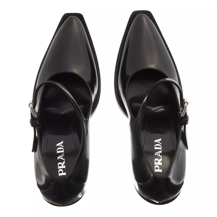 Prada best sale pointy shoes