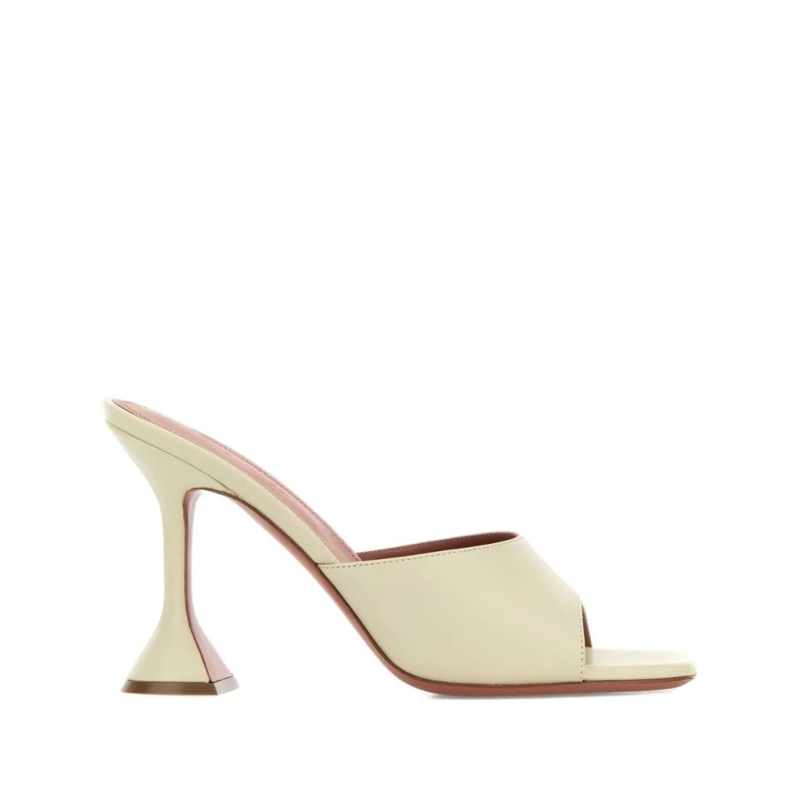 Amina Muaddi Sandalen Almond-Shaped Open Toe Nappa Sandals Neutrals