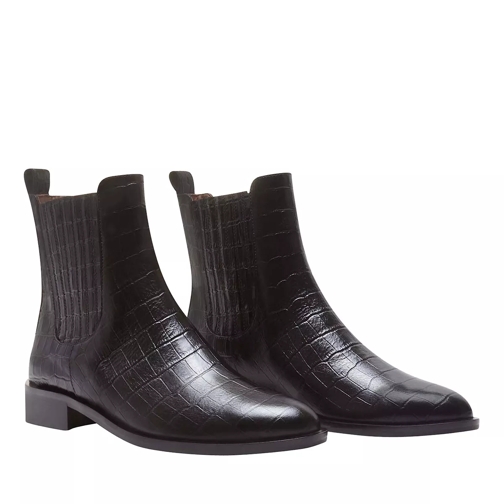 Isabel Bernard Vendôme Chey Calfskin Leather Chelsea Boots Croco Black Chelsea Boot