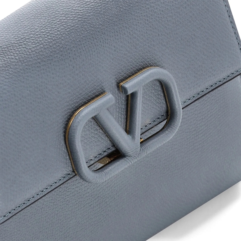 Valentino Garavani Crossbody Bag Kleine Handtasche aus Genarbtem Kalbsleder blau(Image 4)