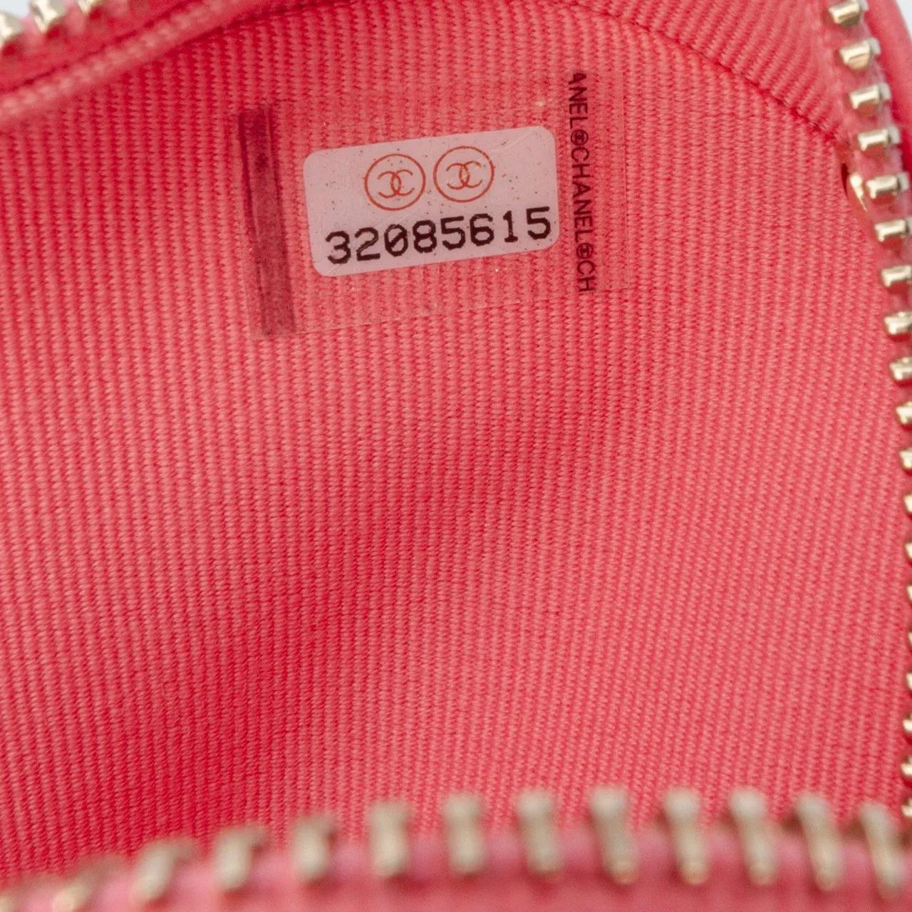 Thumbnail - Chanel Hobo Bags - Mini Lambskin CC in Love Heart Crossbody - Gr. unisize - in Gold - für Damen