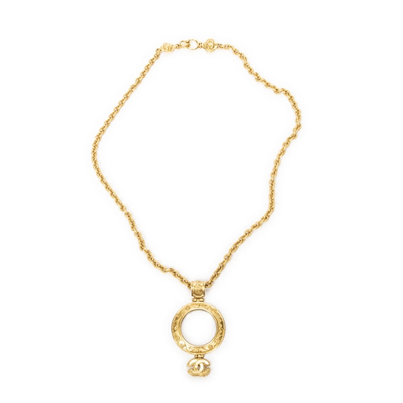 Chanel Mittellange Halskette Magnifying Glass Pendant Necklace gold