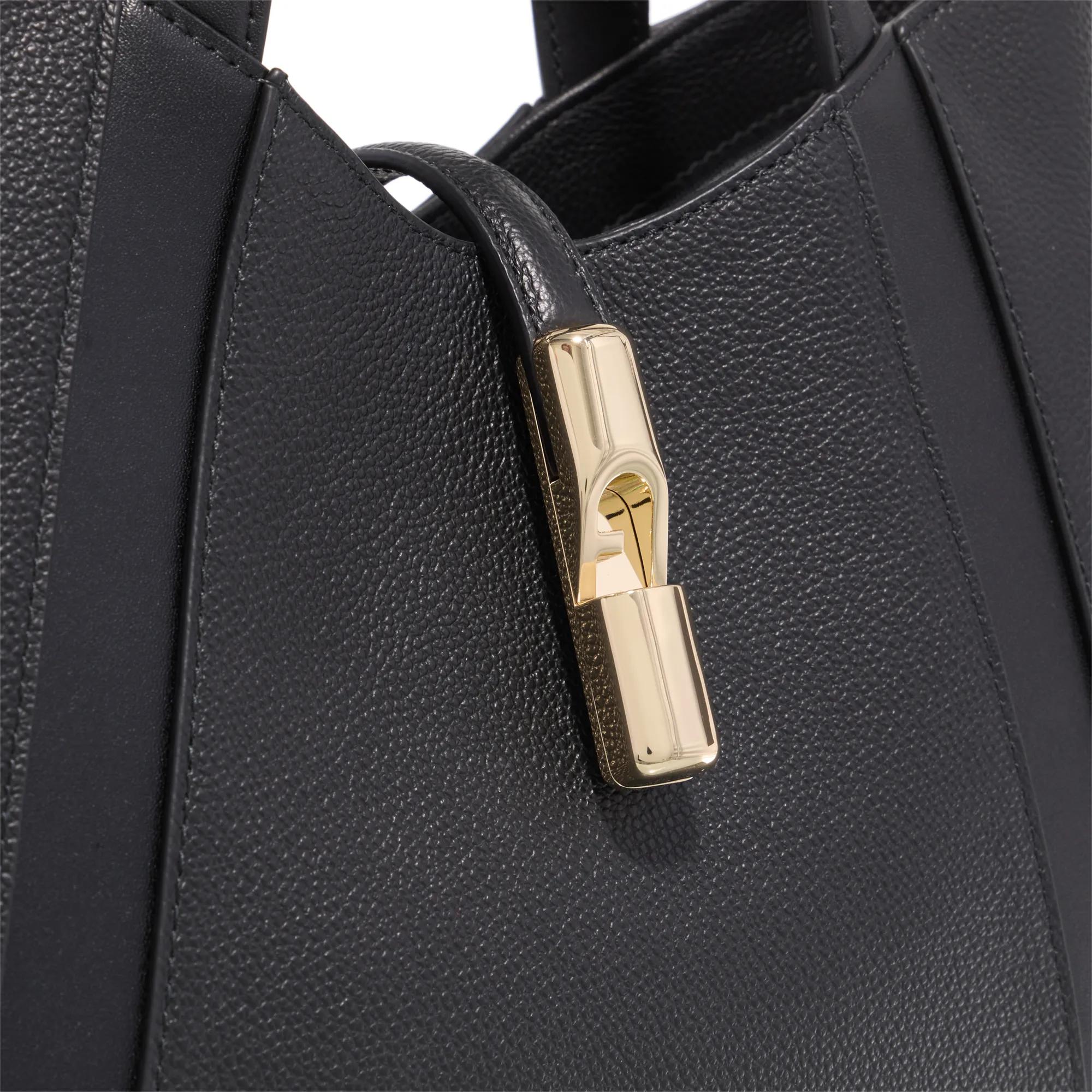 Furla Shoppers & Totes Goccia S Tote in zwart
