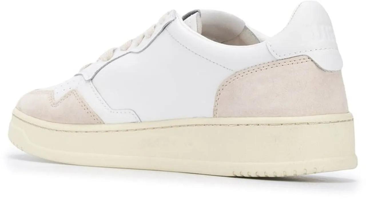 Thumbnail - Autry Low-Top Sneaker - Sneakers Whitewhite - Gr. 43 (EU) - in Weiß - für Damen