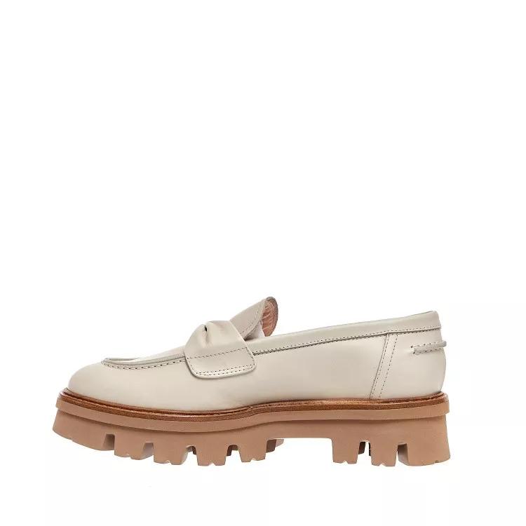 Thumbnail - Chalk Nappa Moccasins - Gr. 36 (EU) - in Weiß