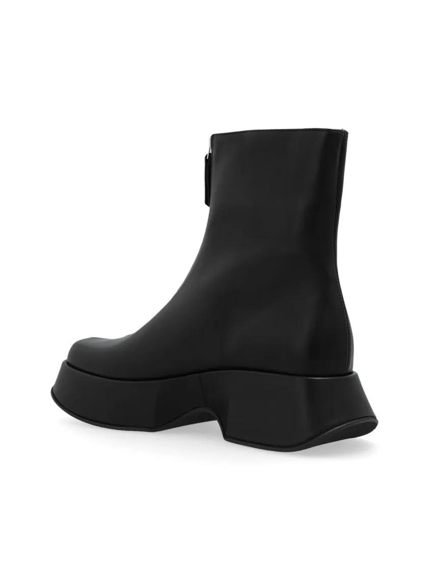 Thumbnail - Vic Matié Stiefel - Ankle Boots With High Wedge Sole - Gr. 40 (EU) - in Schwarz - für Damen