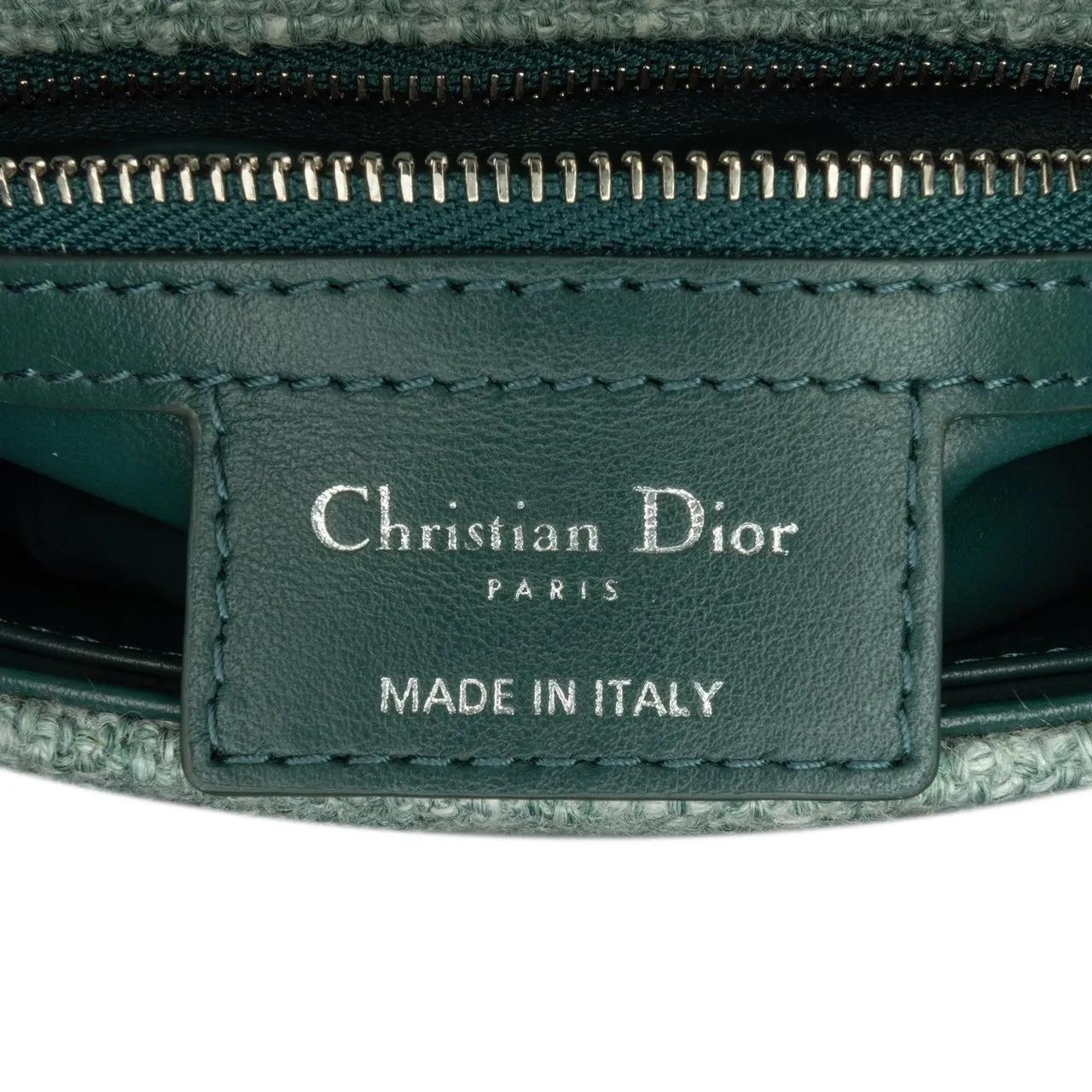Thumbnail - Christian Dior Hobo Bags - 2022 Small Tweed Macrocannage Caro Bag - Gr. unisize - in Grün - für Damen