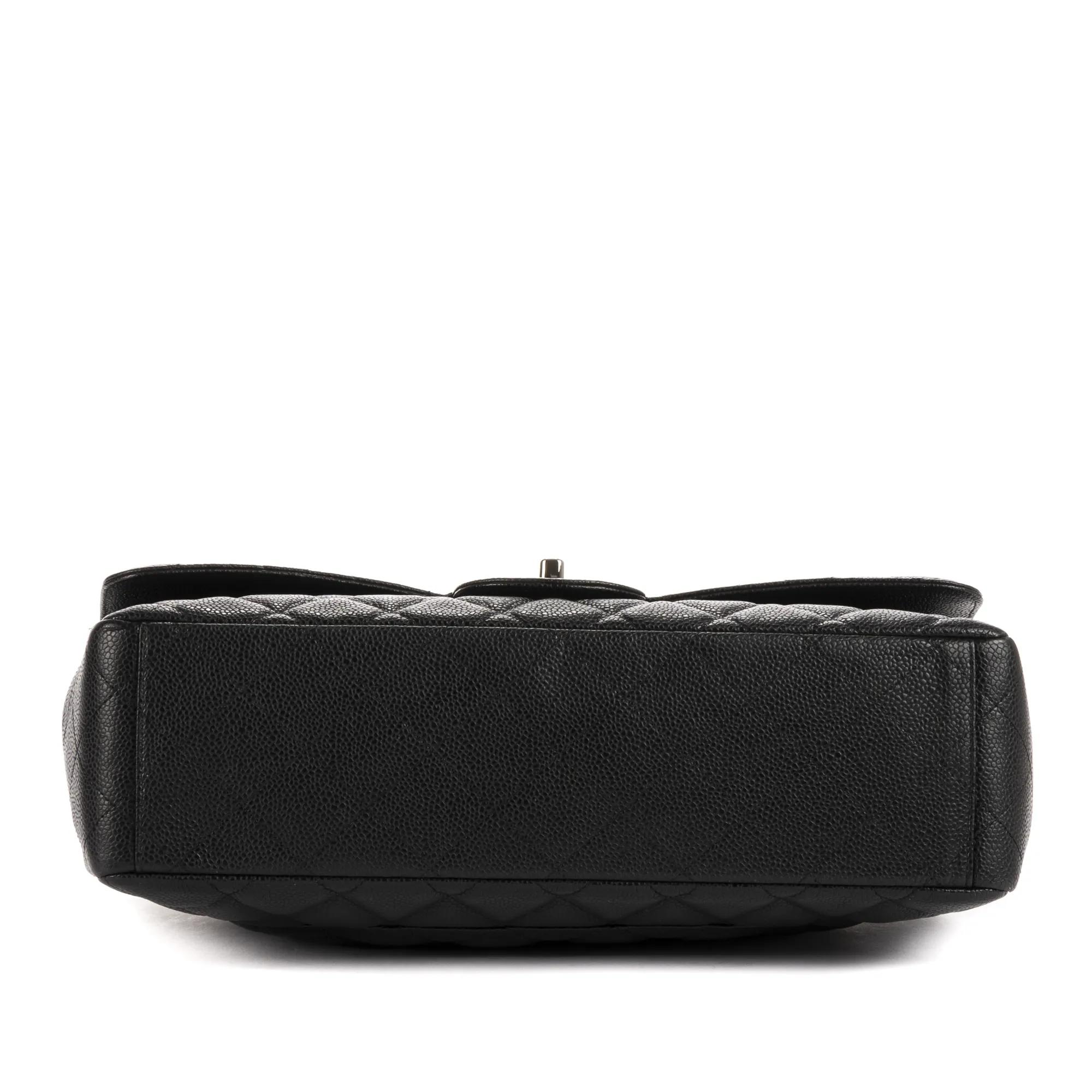 Thumbnail - Chanel Crossbody Bags - Classic Flap Jumbo - Gr. unisize - in Schwarz - für Damen