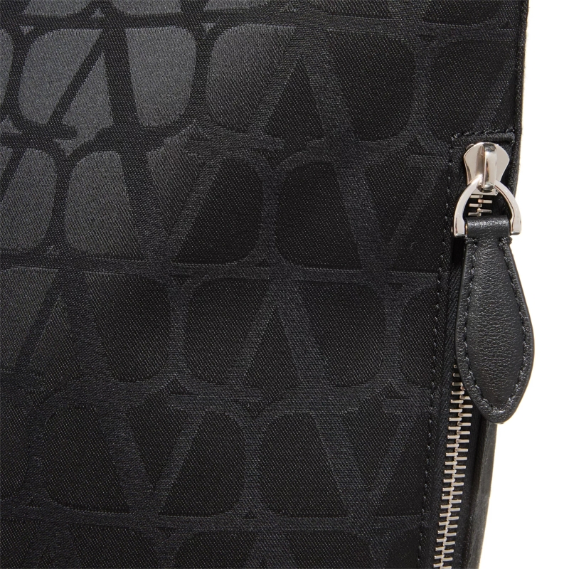 Valentino Garavani Shopper Tiole Iconographe Tote Bag Black(Image 4)