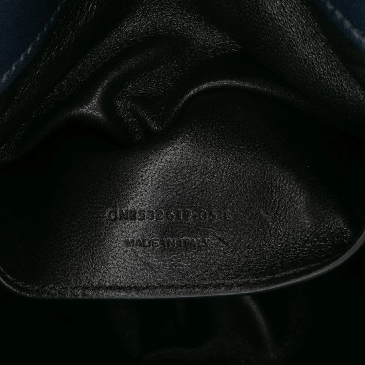 Thumbnail - Saint Laurent Hobo Bags - Medium Lambskin Monogram Vicky Chain Bag - Gr. unisize - in Blau - für Damen