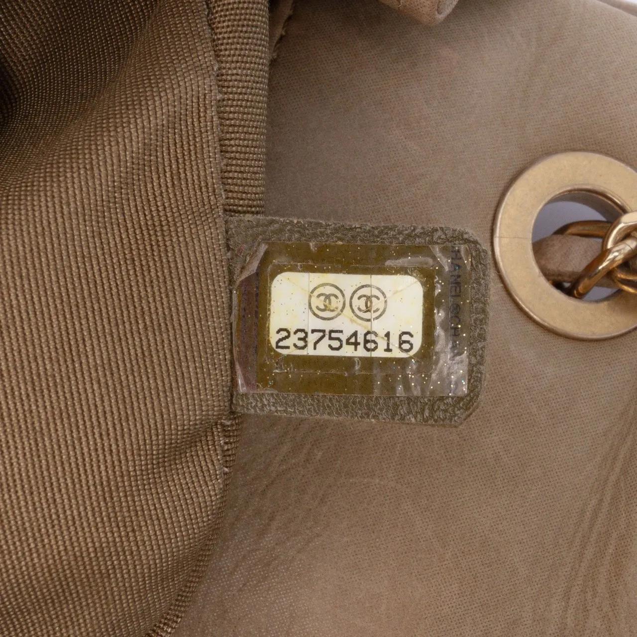 Thumbnail - Chanel Hobo Bags - Calfskin Stitched Motif Flap - Gr. unisize - in Braun - für Damen