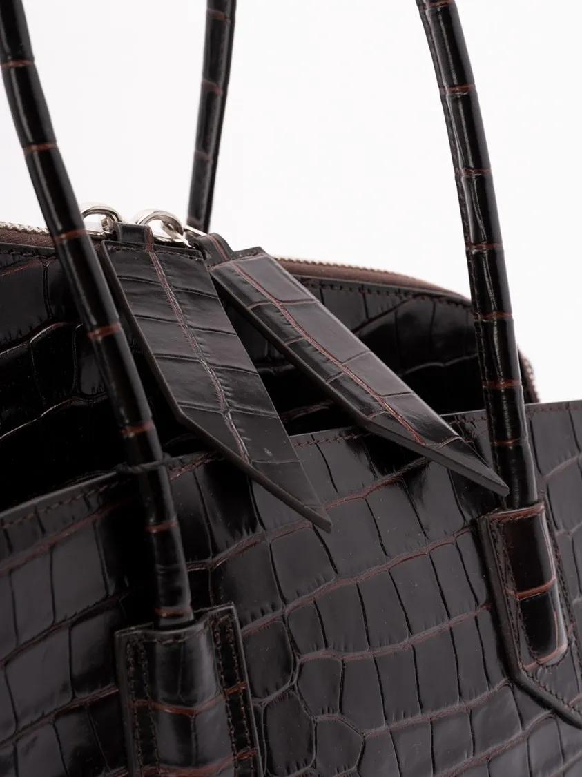 The Attico Shoppers & Totes `La Passeggiata` Medium Top Handle Bag in bruin