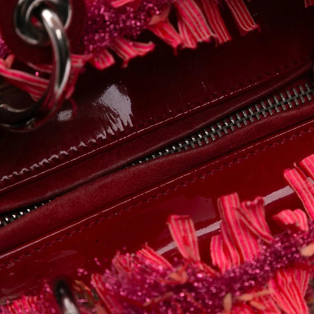 Thumbnail - Christian Dior Hobo Bags - Medium Tweed Fringe Rhinestone Lady Dior - Gr. unisize - in Rot - für Damen