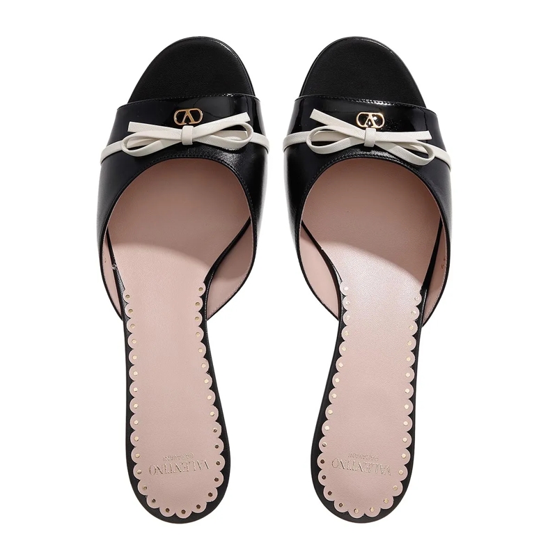 Valentino Garavani Mules Slide Bepointy Brass Logo Nero Ivory(Image 6)